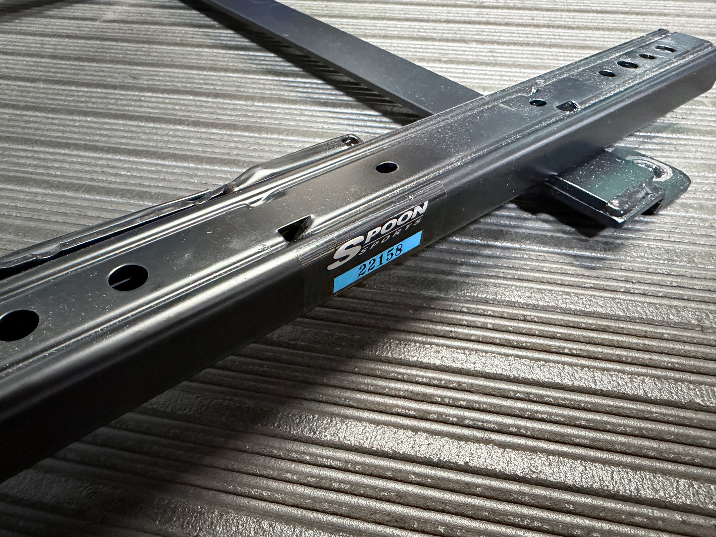 Spoon Reclining Seat Rails (FL5)