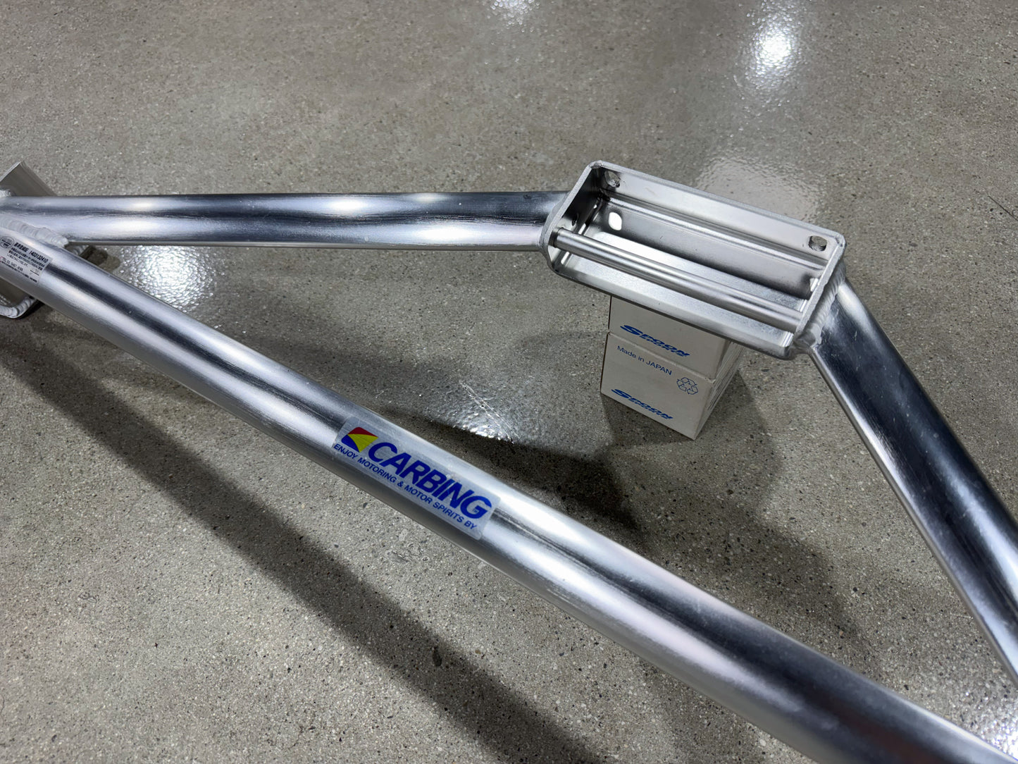 Carbing Front Strut Bar Type II