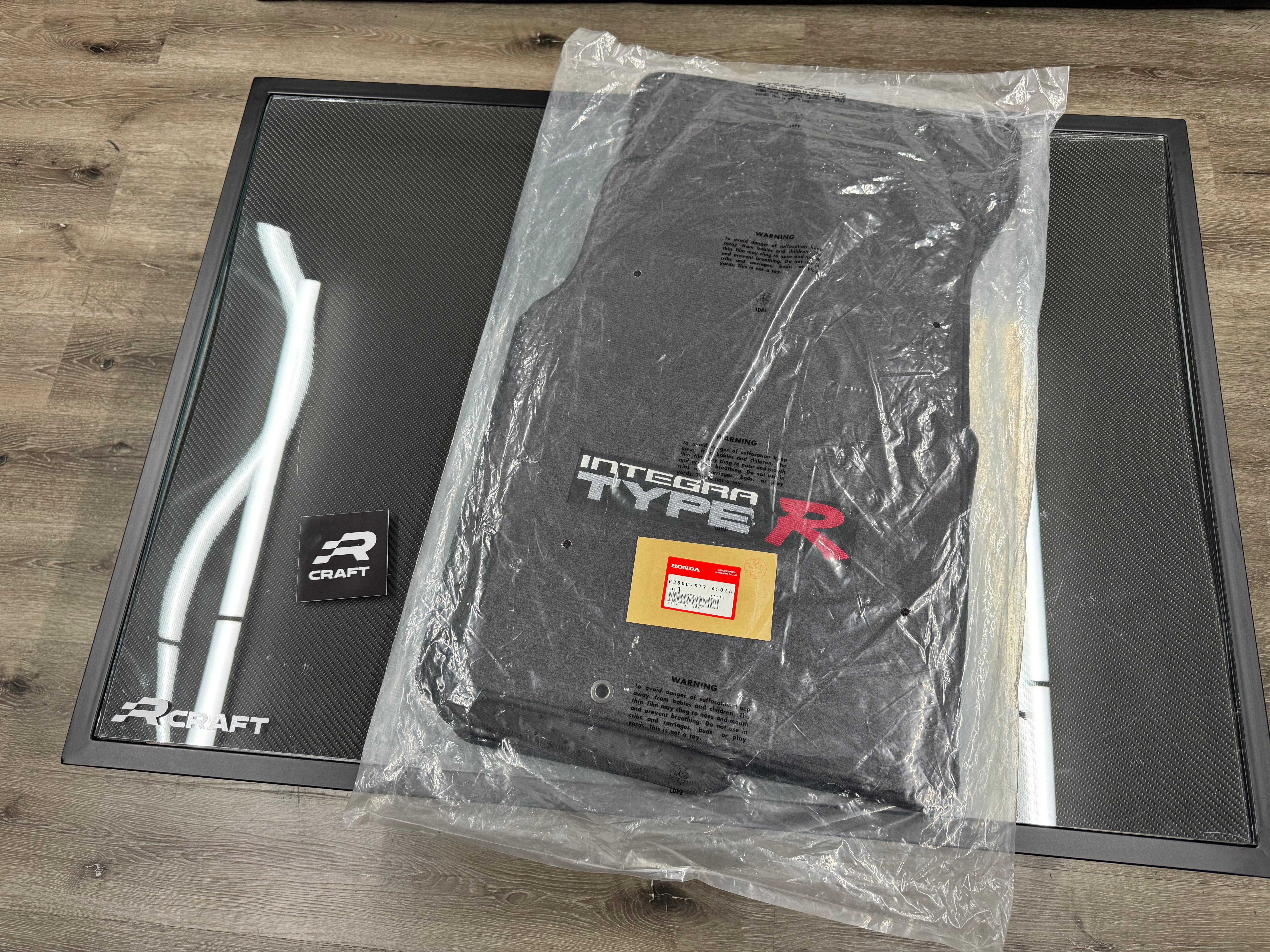 Integra Type R Floor Mats USDM – Fast Parts